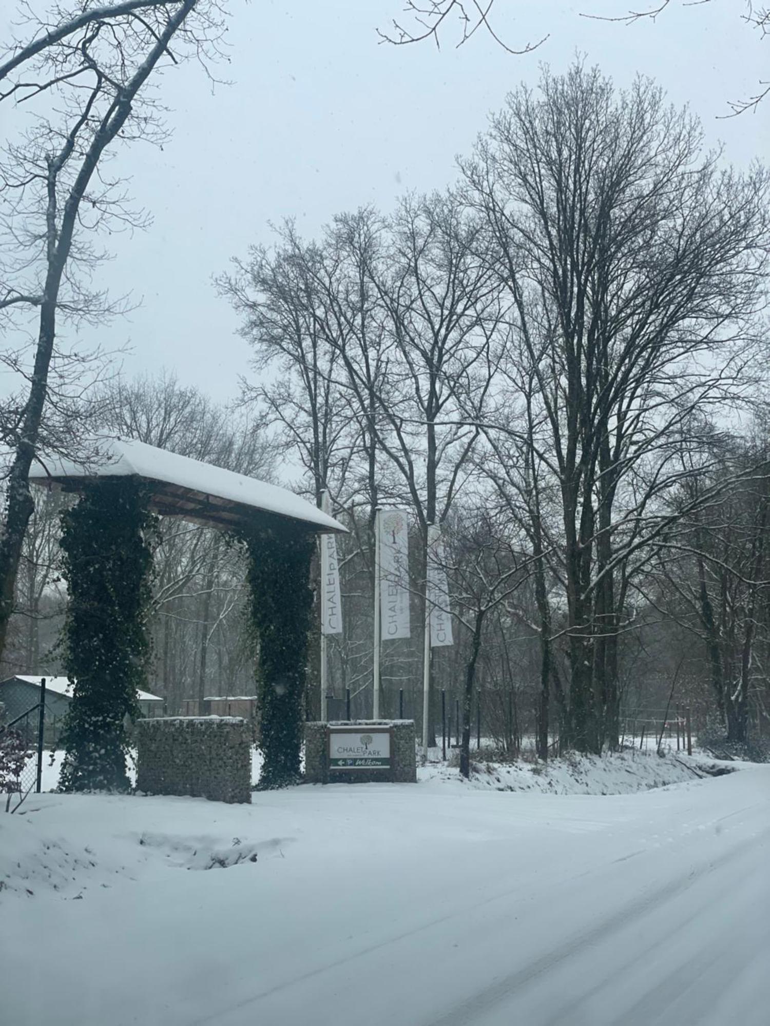 Chalet Sint-Hubertus Du Bois Zutendaal Bagian luar foto